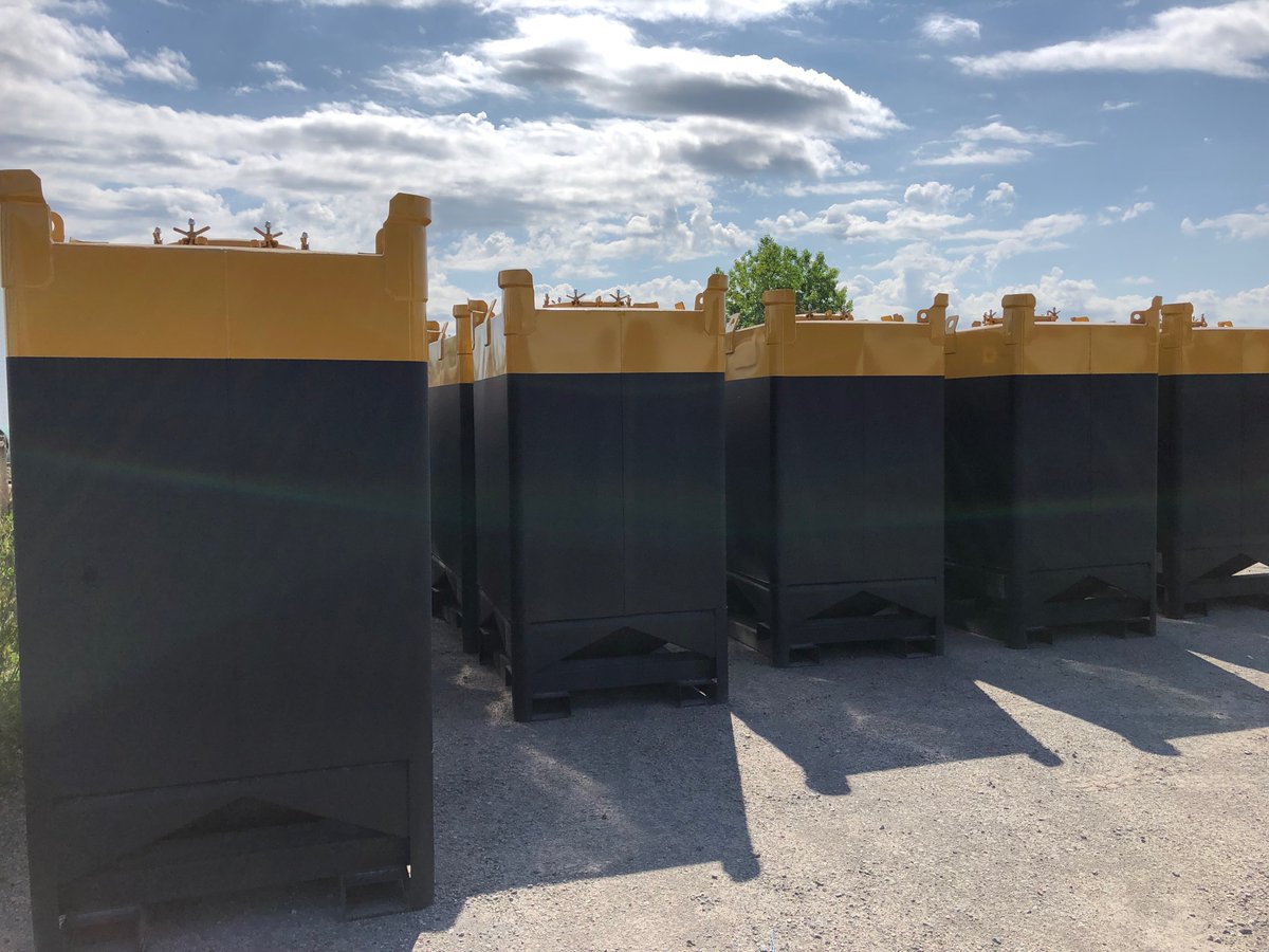 stelfab's tweet photo. IBC Catalyst Bins #hooverferguson #drychemical #ibc #uncertified #transportcanada #steelcontainers #catalystbin #slidegate https://t.co/evvz1IeZgO