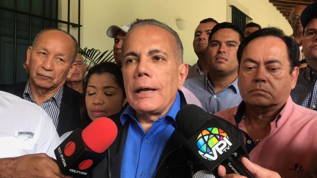 unidadvenezuela's tweet photo. .@manuelrosalesg, Pdte. @partidoUNT: "...que desarrollamos frente a este régimen, a las dificultades que atraviesa el país, Estamos empeñados en recuperar el Estado de derecho, en recuperar las instituciones, la justicia como expresión máxima en cualquier sociedad..." #19Fe https://t.co/BG6o7SI1cx
