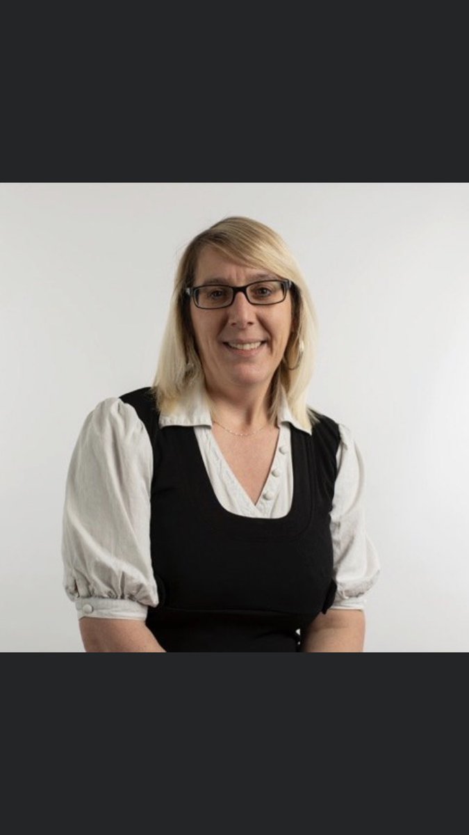 RenouveauY's tweet photo. Séverine HAAG, 42 ans 1 enfant Accompagnante d’élèves en situation de handicap https://t.co/Xb4EoTMYrD