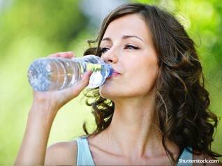 hope102fm's tweet photo. Remember hydration is critical to all the organs of the body. It helps heart functionality and helps blood vessels. #StayingHydrated #hope102 https://t.co/B84aFWqvlT