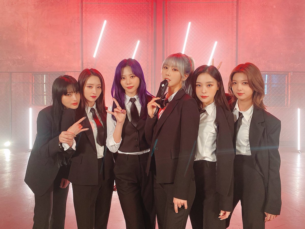 dreamcatcher wearing suits: a needed thread