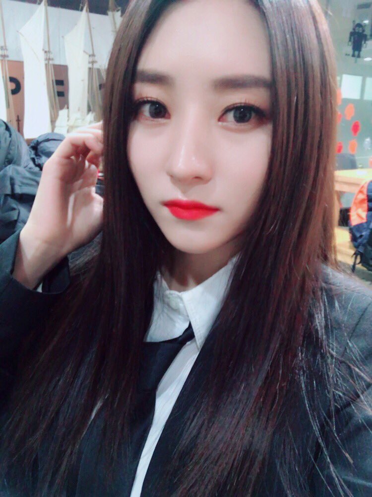 180127 sua... yeah no words