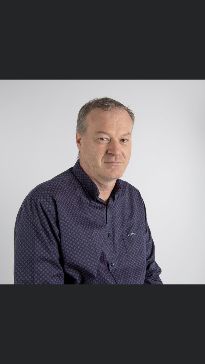 RenouveauY's tweet photo. David JALLADEAU, 48 ans, 3 enfants de 16,14 et 11 ans, Informaticien au Luxembourg https://t.co/dotrWlz8pl