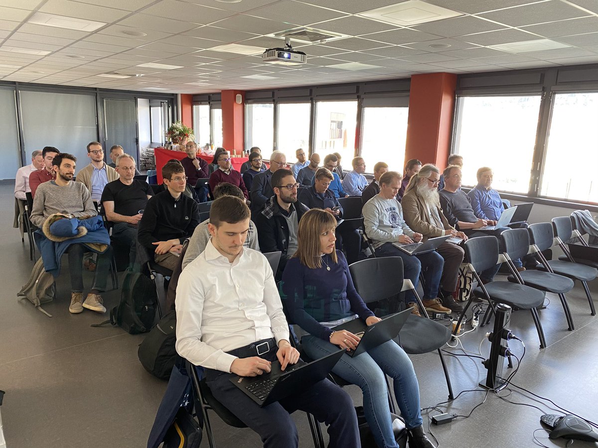 Starting the fifth 5G-CARMEN plenary meeting in <a href="/CEA_Leti/">CEA-Leti</a> in Grenoble, France. #5G <a href="/5GAA_official/">5G Automotive Association (5GAA)</a> <a href="/5GPPP/">5GPPP</a>