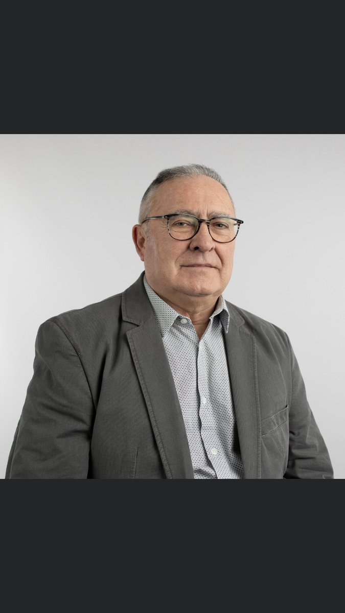 RenouveauY's tweet photo. Guy MELEO, 69 ans, Pacsé avec une Yussoise pure souche, Retraité https://t.co/oEEWyXjqof