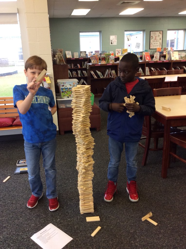 PeeDeeCommons's tweet photo. Students in Ms. Wichman’s 5th grade class designed and built a freestanding tower over 5 ft tall in MakerSpace! #hcslibrarymedia #impossiblepde https://t.co/Ddze8mCKtU