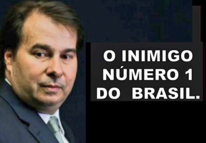 <a href="/camaradeputados/">Câmara dos Deputados</a> <a href="/RodrigoMaia/">Rodrigo Maia</a> Com vocês o ATRASO do BRASIL! E aí <a href="/MPF_PGR/">MPFederal</a>  até quando o corrupto irá ficar impune.