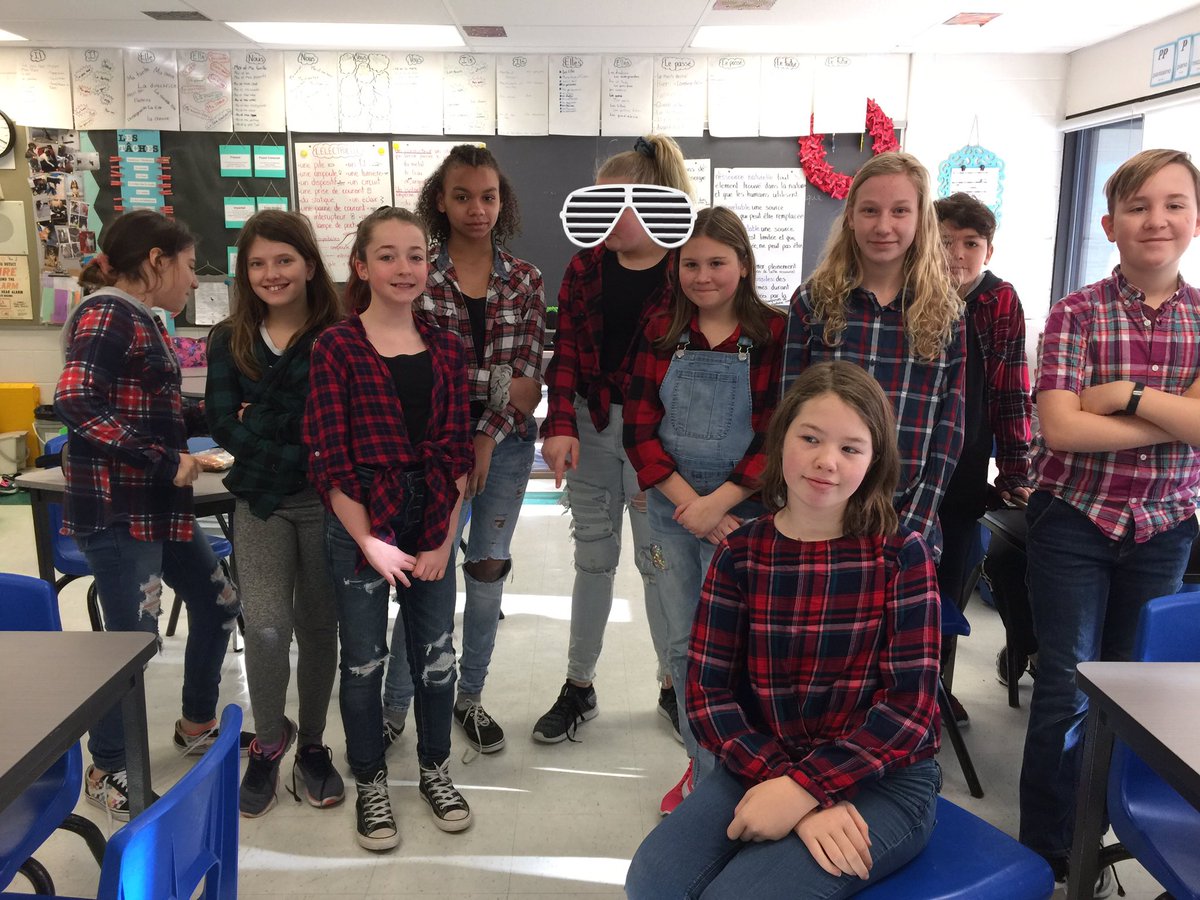 OttawaCathSB's tweet photo. Lumberjack day! https://t.co/I0cBdUlx1D