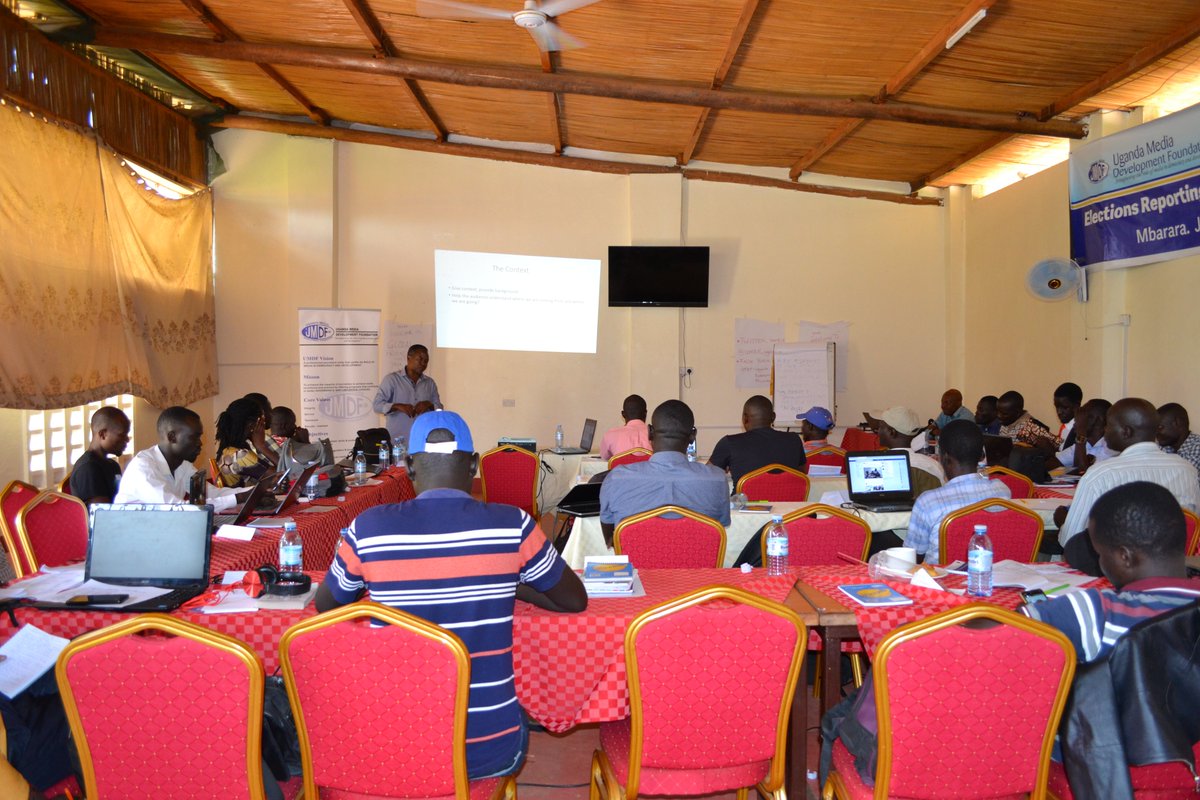 Professor <a href="/johnbwasswa/">jbwasswaomulongo</a> had a very informative session with the #jurnalists talking about how to report during an election period. #electionreportingskills