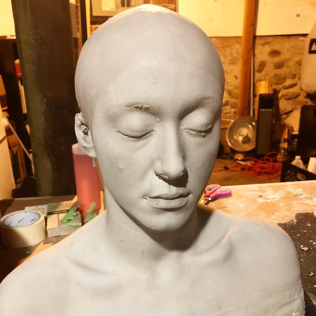 I had never worked with sfx makeup until last year but fortunately I had the amazing @alliekat313 to work on making @impressyumi look like a horrifying monster! #film #shortfilm #horrorshort #horrorshortfilm #sfxmakeup #monster watch the film here youtu.be/ZMWcFKnxxYk