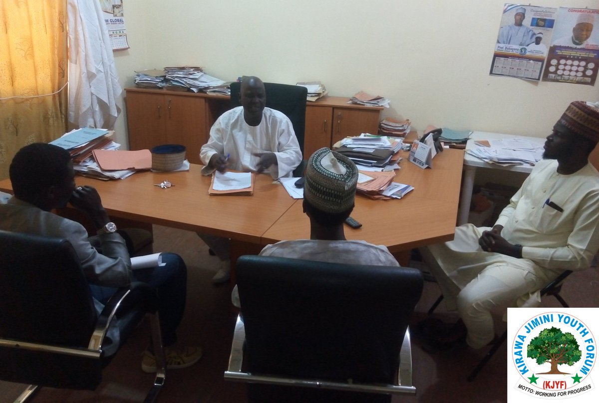 Uykirawa1's tweet image. Today, we visited the Chairman Kirawa Development Association (KDA), Yakubu Mabba Ali Kirawa under the auspices of Kirawa Jimini Youth Forum in Maiduguri to seek advice and strengthen cordial relationship between the Forum and its advisers. #Kirawa #WorkingForProgress