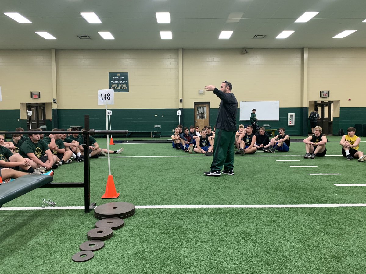 Alma_AthTrainer's tweet photo. @Alma_fball OC Chris Smith talks to teams before the Airedale Weight Meet https://t.co/Wc9uHgrtWQ