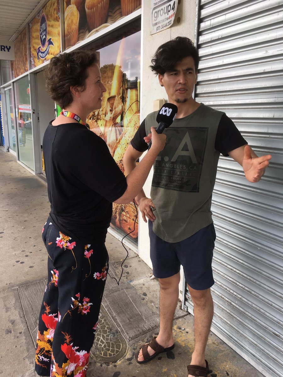 tommygreenard's tweet photo. She’s getting out and about in Logan is our ⁦@reblev⁩ - meeting more locals on ⁦@abcbrisbane⁩ #Hellogan https://t.co/NxYMI0WXGc