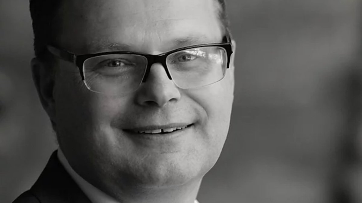 Meet one of our co-founders &amp; Executive Director, Brett Jackson. Brett’s ability to engage with researchers, understand their work and find a way to market is exceptional. Brett runs the programs, arranges mentors, and drives the discovery and commercialisation of great ideas.