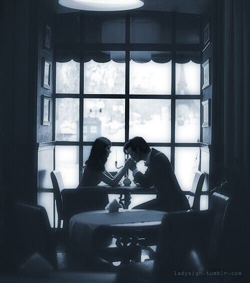 MissClara_11's tweet image. I had a lovely Valentine’s Day this year. It’s a week late but it’s not my fault. A certain someone, (@Number11Doctor) dropped me off a week later than I wanted. But we had a lovely day and I’m so lucky to be married to someone so amazing and thoughtful. Thank you.❤️💍🥰