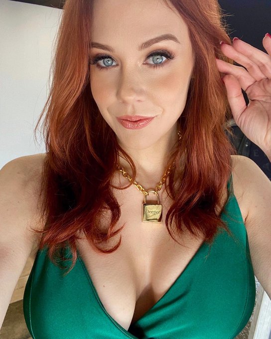 So @Kayden_Kross gave me her dress to wear for this @deeper_official shoot. But I can whole heartedly<a class="tags" href="/tag/kayden_kross">@kayden_kross</a><a href="/tag/halloween"class="tags"><span>#halloween</span></a>
