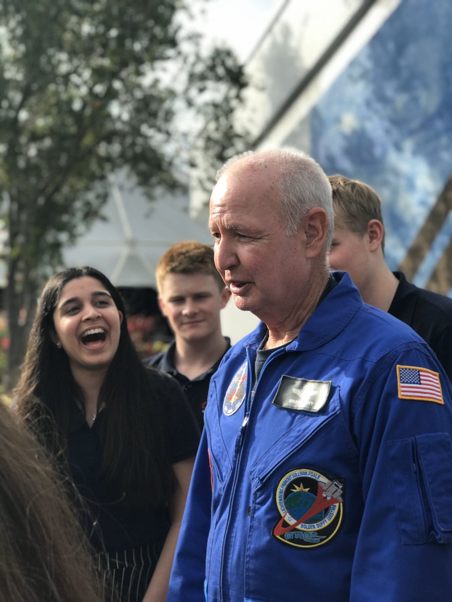 NASA Astronaut <a href="/Astro_Duffy/">Brian Duffy</a> Talking to <a href="/AspirationsAT/">Aspirations Academies Trust</a> students after delivering an inspirational speech <a href="/NASA_Johnson/">NASA's Johnson Space Center</a> 
<a href="/WykhamPark/">Wykham Park Academy</a> <a href="/futuresbanbury/">Futures Institute Banbury</a> #wemetanastronaut