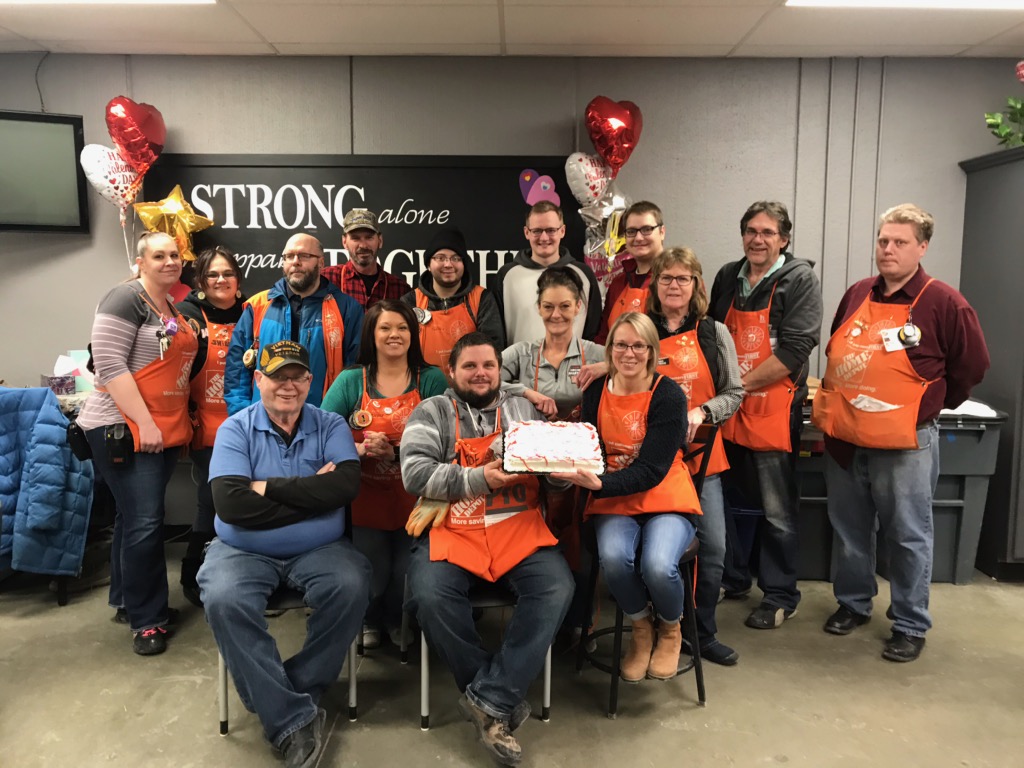 HeatherZeller8's tweet photo. Happy Birthday! And Happy Anniversary!!! To all of our February family🎈🎉🎁 @SueEilertson , @MarkStanley_THD , @jordanolsen0288 https://t.co/pVFa65MmVI