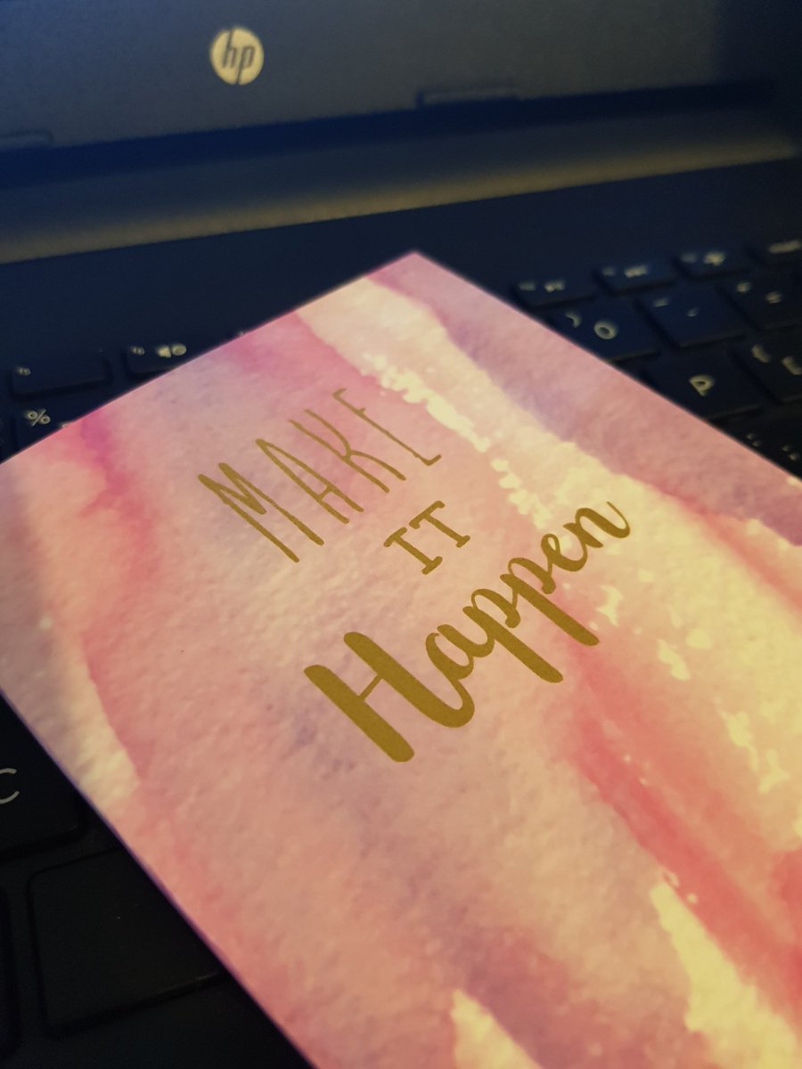 AmiNicholas's tweet photo. Well my #RosalindFranklinGPN assignment wasn't going to write itself. Really had to push myself to get started but its flowing out of me now. 3000 words down...2000 to go! #leadership #reflection #fueledbytea https://t.co/Tg4lhgry20