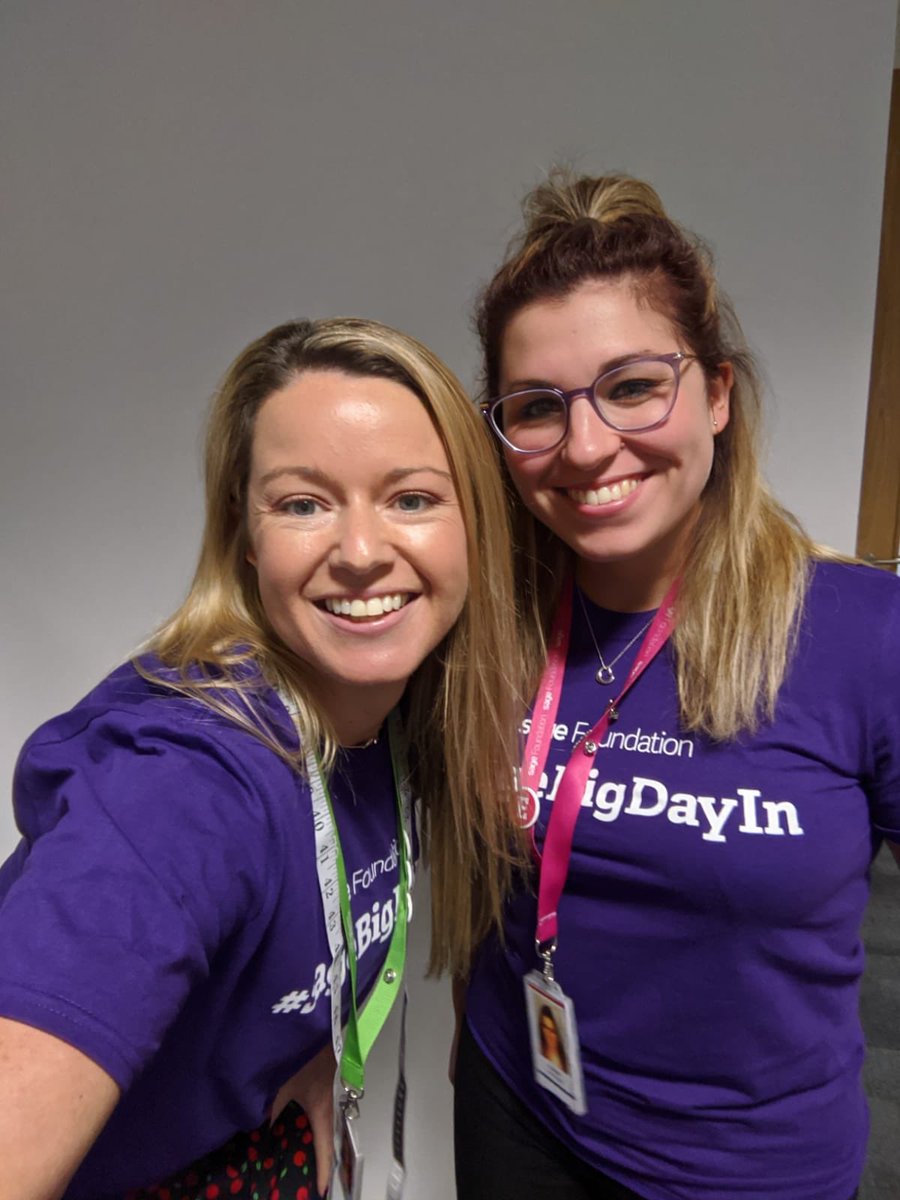 FabianaFattore's tweet photo. Winnersh #SageBigDayIn today! Our fantastic volunteers doing amazing things making Cushions, blankets and bunting! #extrahappy #lifeatsage @sagefoundation  @sagegroupplc @ChemogiftbagsUK @Firstdays_ https://t.co/XHJg7jZfar