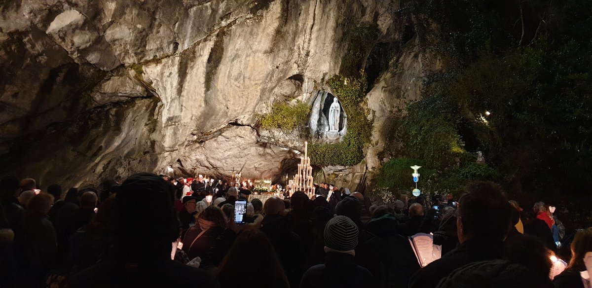 HCPT83's tweet photo. The walkers finished their marathon yesterday in a beautiful, sunny Lourdes. Now back on home soil ready for a good nights sleep. Theres still time to add to congratulate their efforts by adding to the fundraising - https://t.co/RWUAdM0UOf https://t.co/2nZP5CLfhc