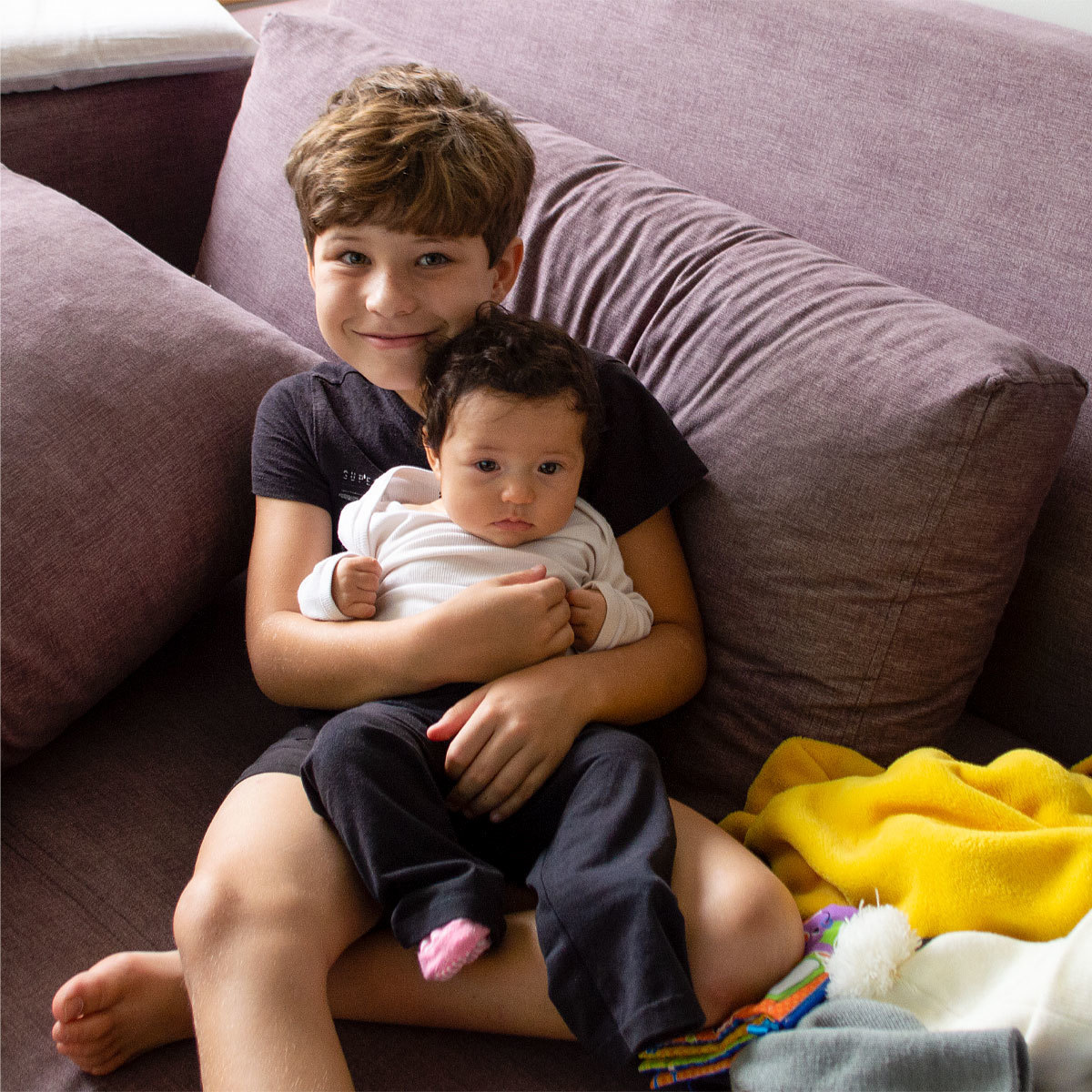 renonpena's tweet photo. Meus filhos Pedro e Rachel.
A gente não sabe como serão nossos filhos. Até que vem um ser-humaninho incrível que nos surpreende todos os dias e ficamos cheios de orgulho babando dia após dia pelo privilégio de dividir a vida com eles. https://t.co/2HCvWdSmTX