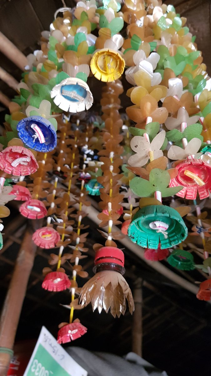 AnnaJBowen's tweet photo. Amid the congestion and hardship of the camps, displaced people from Rakhine show #resilience and #creativity.
#Recycle #repurpose #communityresilience #communityingenuity #coxsbazar #bangladesh https://t.co/EMKPigUeKI