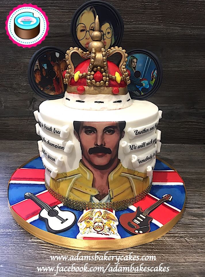 adamsbakerycake's tweet photo. ! ! Its a killer......QUEEN cake ! !
extra tall cake created around the Freddy image with hand crafted edible crown topper, queen track list scrolls to the side and personalised with edible photo record toppers! #queen #fedddie #cake #cakemaker #sheffield #southyorkshire #baker https://t.co/MhnyHLFWPu