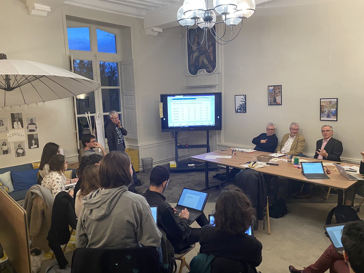 Hélène Duval (@ln_duval) on Twitter photo Ce soir, échange entre étudiants de <a href="/ACT_RENNES2/">Master ACT</a> et membres du groupe actions climat du <a href="/CodevRennes/">CD métropole Rennes</a> à <a href="/leclozr/">l'eclozr</a> au sein du lab d’<a href="/enedis/">Enedis</a>. Présentation des travaux étudiants sur un baromètre autour du Plan Climat Air Énergie du Territoire <a href="/metropolerennes/">Rennes Ville et Métropole</a> #transitionenergetique Ce soir, échange entre étudiants de <a href="/ACT_RENNES2/">Master ACT</a> et membres du groupe actions climat du <a href="/CodevRennes/">CD métropole Rennes</a> à <a href="/leclozr/">l'eclozr</a> au sein du lab d’<a href="/enedis/">Enedis</a>. Présentation des travaux étudiants sur un baromètre autour du Plan Climat Air Énergie du Territoire <a href="/metropolerennes/">Rennes Ville et Métropole</a> #transitionenergetique