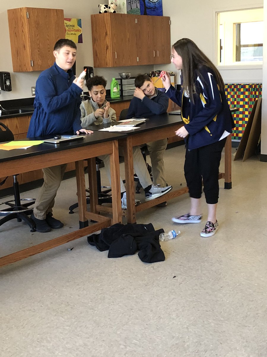 KKeriazes's tweet photo. Thanks to Sam Perin from the Clark County Solid Waste Management District for exploring renewable and non-renewable resources today in #GISAscience8 @GIMiddleSchool with an exciting game centered around trading resources! #OAISS #STEM https://t.co/G3lSYSkk07