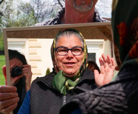 nations4hope's tweet photo. HOPE Agent, New Horizon Romania, recently ran a Free Eye Glasses program for the village of Budila in Romania - The eyeglasses project provides glasses to those in need. Some hadn't seen clearly for years. 
Learn more here - https://t.co/9eNDRqtCCe https://t.co/obaxqGimYE