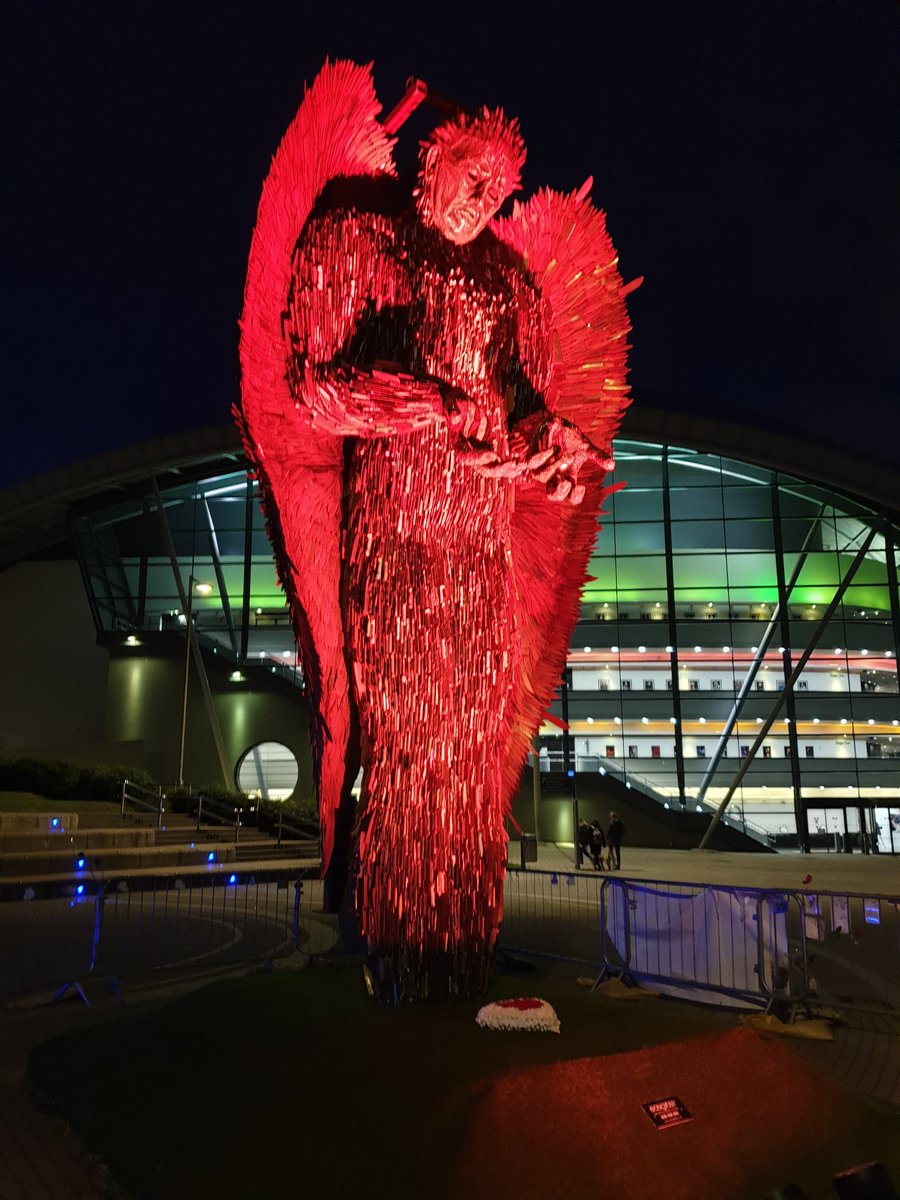 The #KnifeAngel it's a sombre thing to see. Surrendered blades to make this sculpture. Its a powerful statement to tackle a real issue that has risen in the UK!! #StaySafe #NotoKnives #AllLivesMatter