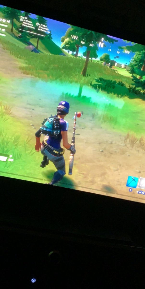 AmyT_Leigh's tweet photo. @OMGitsAliA the grass looks flooded near lazy lake!! https://t.co/HlLM7zDgzH