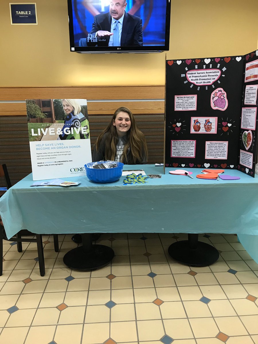 SnapUpj's tweet image. Don’t forgot to stop by the SU to check out our February table! And make sure to tell your friends to sign up to become an organ donor!! #CoreCollegeChallenge #CORE