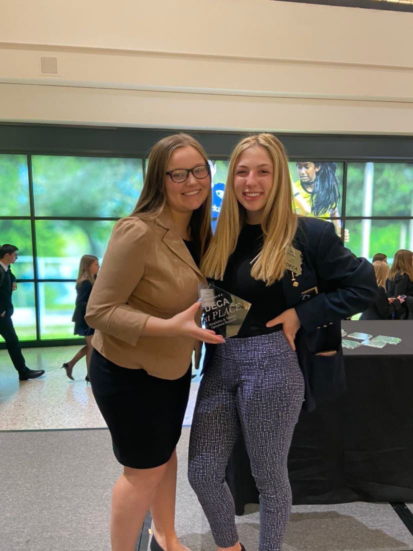 FortOsage_DECA's tweet photo. DISTRICT COMPETITION RESULTS: Destiny Calivere and Nicole Overbay won 1st place in their Hospitality and Tourism Operations Research Event! Nicole went on to win 1st place in the Retail and Merchandising Series Event AND the Scholarship Event — she took home $500! #FortExcellence https://t.co/eU5PAXejIi