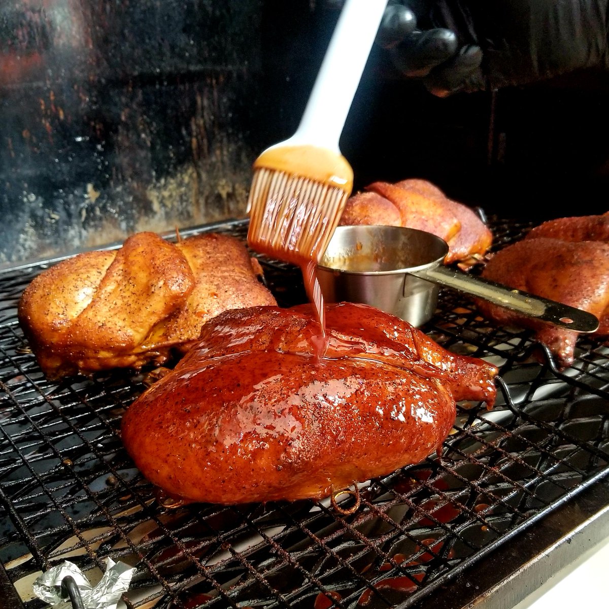 Join Friday as we sit down with the great @ernieontv for the Next Question with Ernie Manouse podcast to talk on our experience competing at the #HoustonRodeo World Championship BBQ Cook off and what it takes to make great #barbecue! @houstonpubmedia #NextQHou #Pitmaker #brisket