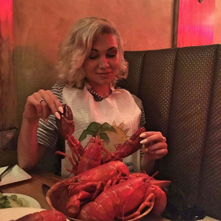 NewportBSR's tweet photo. It's Wednesday you know what the means! #LobsterMadness at #Kitchen305
Indulge in our All You Can Eat Fresh Maine Lobster for $49
For Reservations please call 305-749-2110 https://t.co/W6zLS8UtZn