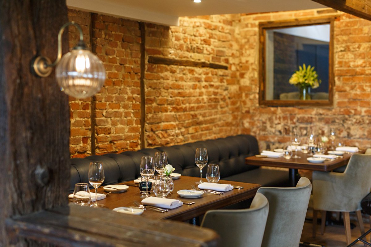 Dine with us this Mother's Day...

Treat your Mother on Sunday 22nd March to our 3-Course Sunday Lunch Menu at £35 per person. Served 12-4pm. Dinner service as normal from 6:30pm. Call us on 01692 581099 to book your table (£10pp deposit required upon booking).

#MothersDay