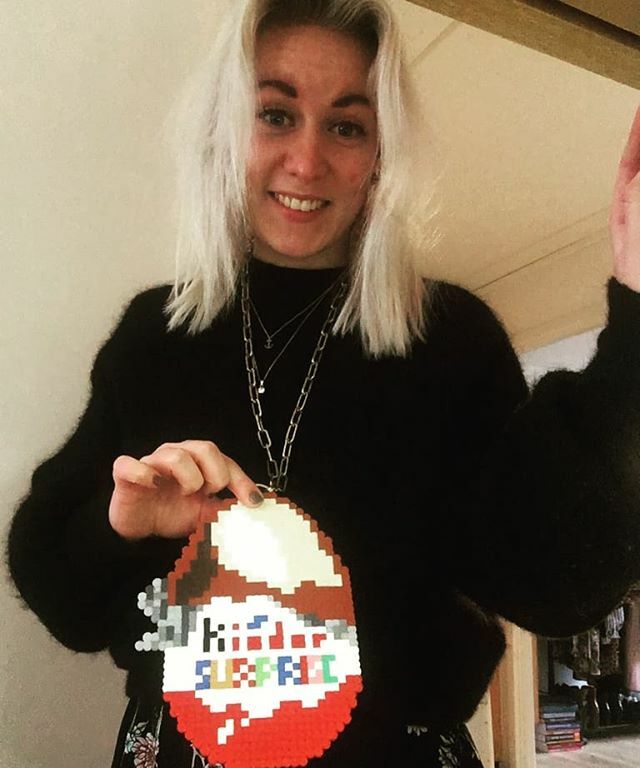 phmark's tweet photo. New Kinder Egg necklace made for my lovely cousin.
When did you get your first Kinder Egg?
#perler #fusebeads #perlerbeads #pärlor #perleplade #8bit #necklace #fashion #model #jewelry #8bitjewelry #nerd #nørd #geeklife #geeky #decoration #diy https://t.co/bYdURlYEpr https://t.co/SIqQtOmQWO