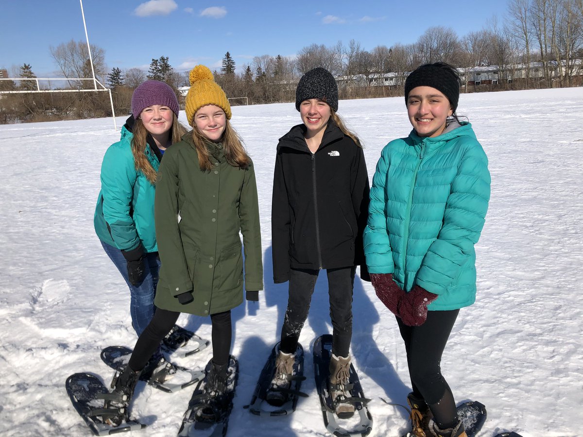 MrsHoll7's tweet photo. Who likes winter activities 🙋🏻‍♀️ #BeStPaul #HPE @StPaulOCSB https://t.co/7XJDcuxS2S
