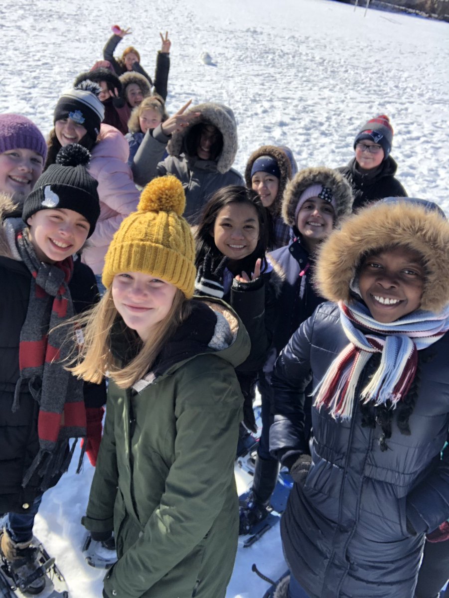 MrsHoll7's tweet photo. Who likes winter activities 🙋🏻‍♀️ #BeStPaul #HPE @StPaulOCSB https://t.co/7XJDcuxS2S