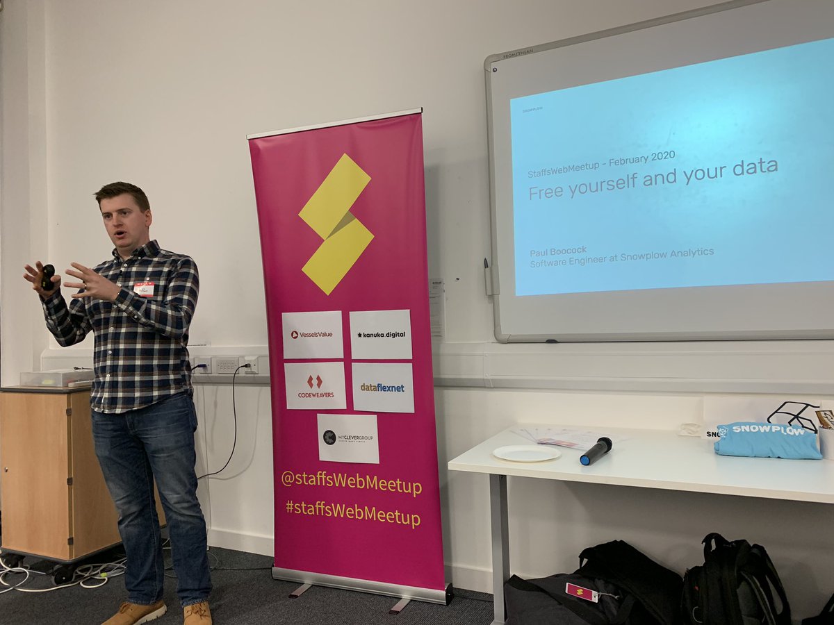 staffswebmeetup's tweet photo. Our speaker tonight @paul_boocock with his talk; Free yourself and your data #StaffsWebMeetup https://t.co/LewSwojeyW