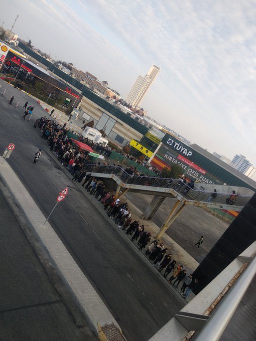 Belediyeden isteklerimiz basit;
🔗Seferler arttırılsın
🔗Dolan araç kalksın
🔗Okuldaki ht19’lar 14:40’a kadar okulda beklemesin öğrenciyi taşısın.