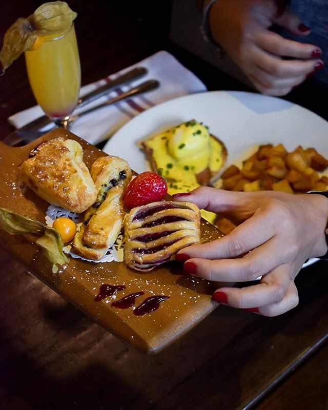 Start your weekend with a 2-course brunch - available for only $17! 😋
👉 #LinkInBio
📸: @blog_le_refuge
-
Débutez votre fin de semaine avec un brunch 2 services - disponible pour seulement 17$ ! 😋
👉 #LinkInBio
📸: @blog_le_refuge
.
.
.
.
.
.
.
.
#ta… ift.tt/2SKCPMZ