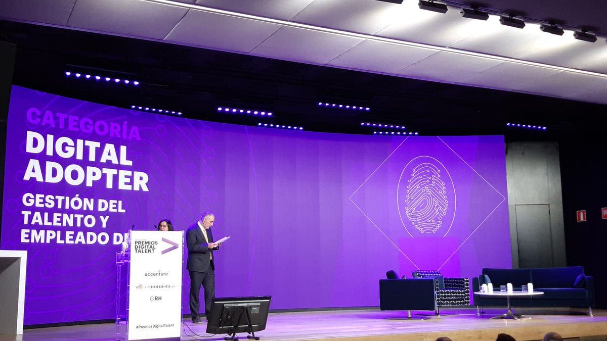 ferrovial's tweet photo. It was an honor to be nominated for the “Digital Adopter” award at the 4th edition of the Digital Talent Awards! Thanks to @elEconomistaes and @AccentureSpain for the recognition of our project “New Ways of Working”. #PremiosDigitalTalent https://t.co/nuZdriDzOK