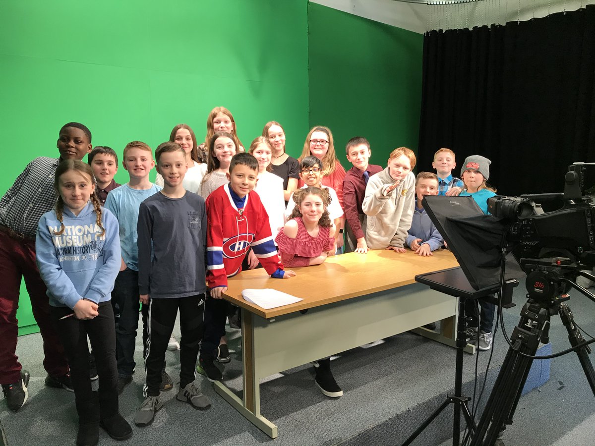 MT_Gr5's tweet photo. Mr. Rheault's class had a blast filming the newscast!  Thanks to @LACTV and @LS_jbeaulieu for the great learning experience.  #thatsawrap https://t.co/VB2Ty1mYl4