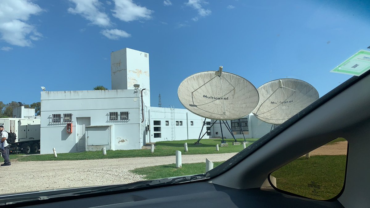 Fernand95312506's tweet photo. Asesorando a los empleados de la planta de técnicos de Telecom Argentina SA Mar del Plata, varios nos eligieron @Osdepym vamos por más. https://t.co/GBzBBlYHsO
