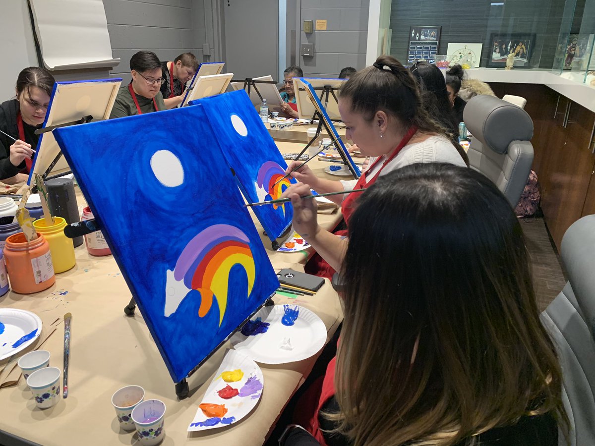 mohawk_iess's tweet photo. Our students, staff, and Elder Bertha Skye had an amazing afternoon of art making in the centre with Moses Lunham. Check out the amazing artists we have! #mohawkcollege #indigenousartists https://t.co/f5BbVm3aBK