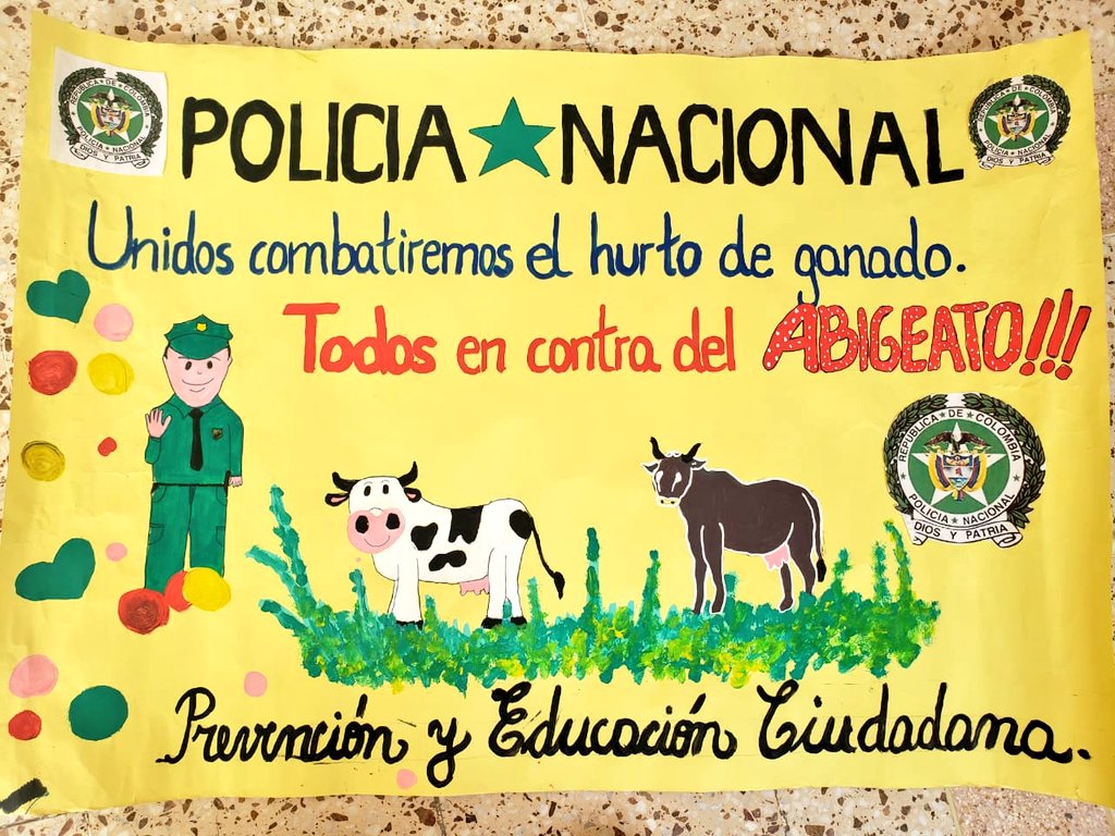 PoliciaBolivar's tweet photo. En #Córdoba| Con nuestro gestor de #PRECI y @ArmadaColombia trabajamos en la lucha frontal contra el abigeato, a través de campañas preventivas dirigida al gremio ganadero, mediante charlas y entrega de volantes informativos. #ConstruyendoSeguridad. https://t.co/eMo64mMwIy
