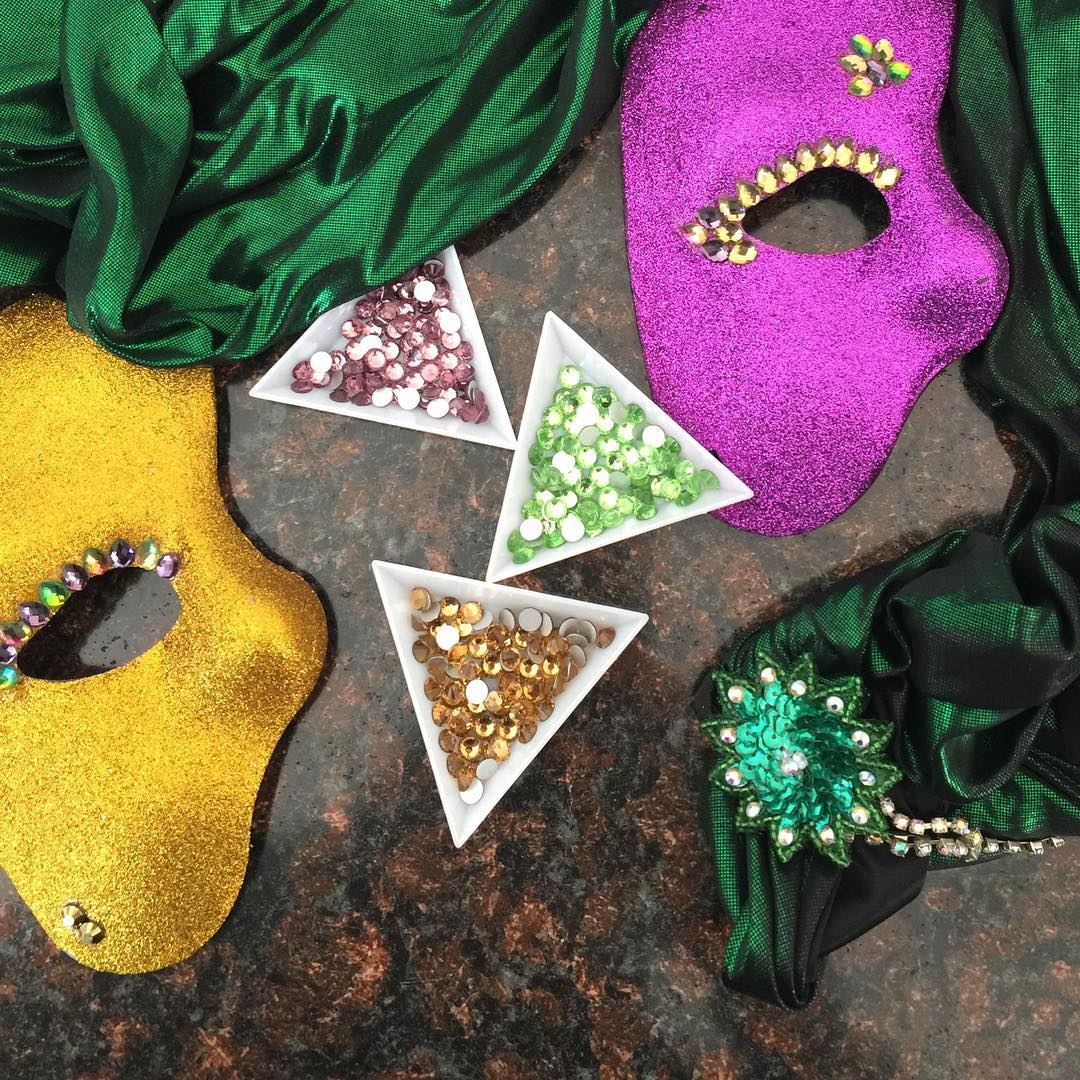 HotelMazarin's tweet photo. Hotel Mazarin is the diamond of the French Quarter, and because of that, we can't think of a better place to stay for #MardiGras. Make your reservation: https://t.co/Df0gO5Gh5x https://t.co/fRxu9qKAuH